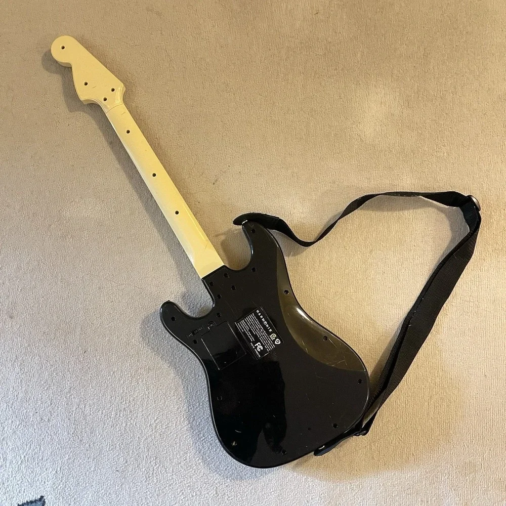 PS3 Harmonix Fender Stratocaster Guitar Hero/Rock Band Wireless Guitar NO DONGLE